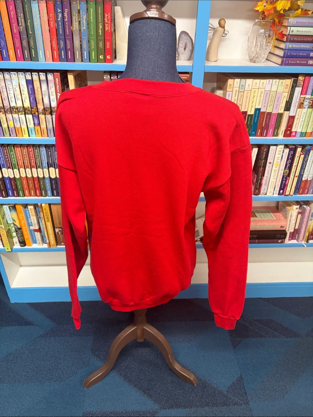 Peanuts snoopy and Lucy fall sweatshirt - Picture 3 of 4